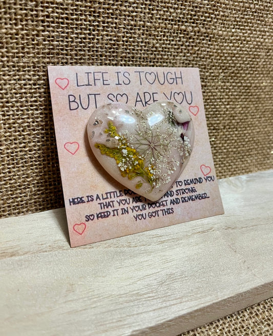 Soft Petal Cream Resin Hug