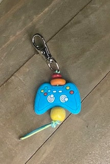 042 - Kids Zipper Clip Buds - Gamer Controller