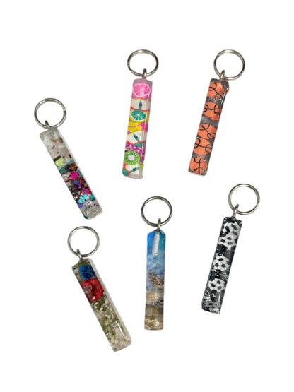 017 - Resin Letter "I" Charms for Keychains