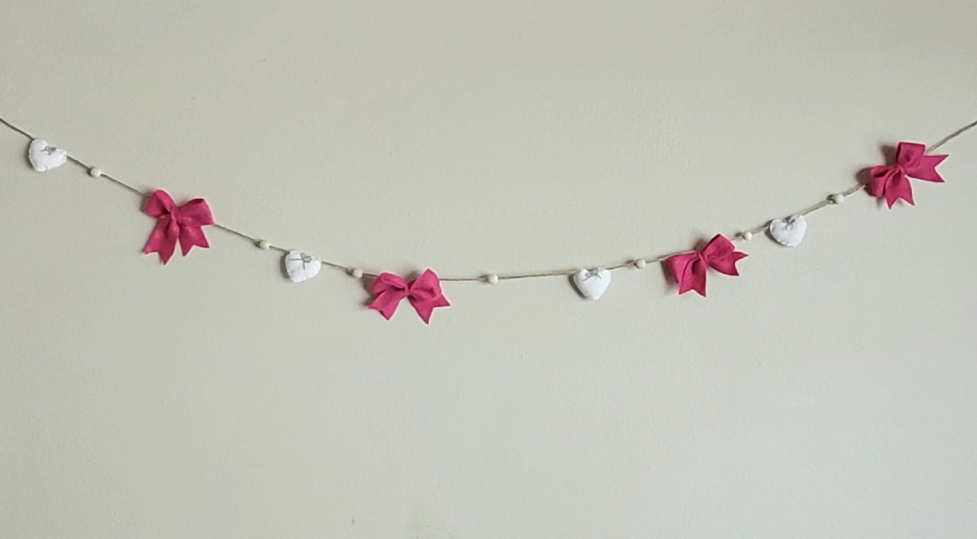 047 - Pink Bow and White Heart Felt Garland Hand-stitched 60in