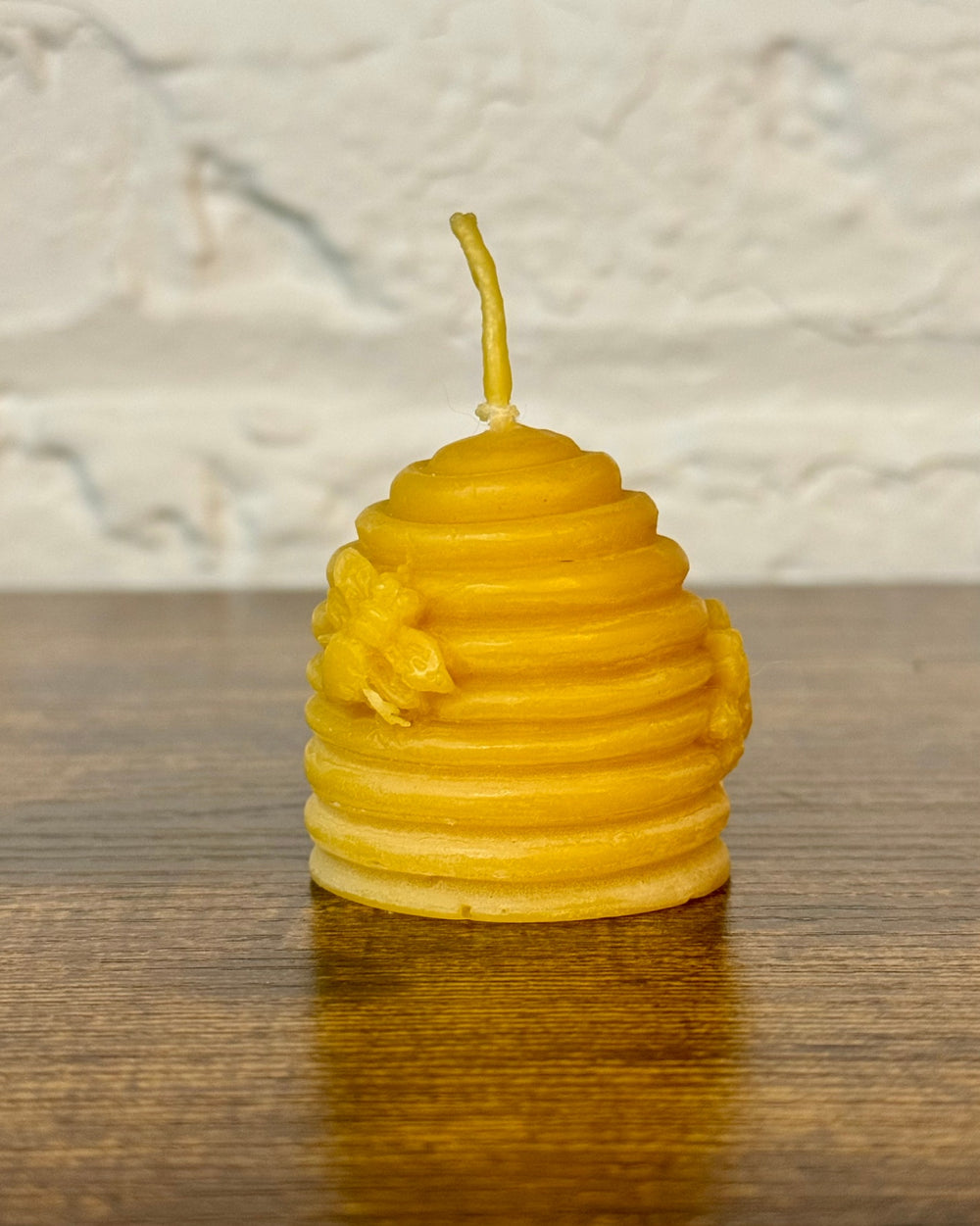 055 - Beeswax Beehive Candle
