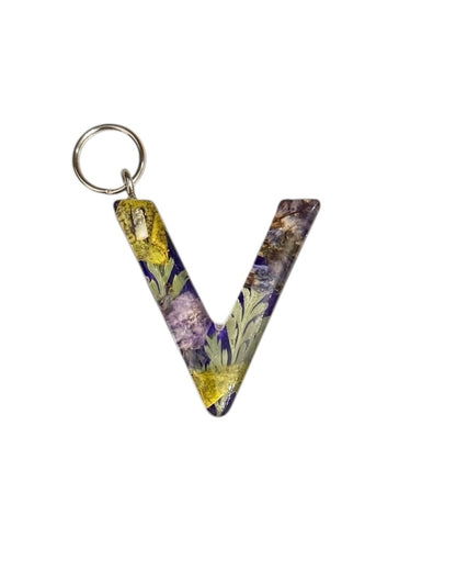 017 - Resin Letter "V" Charms for Keychains
