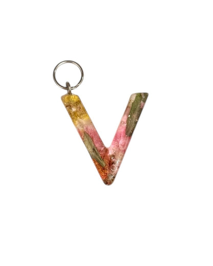 017 - Resin Letter "V" Charms for Keychains