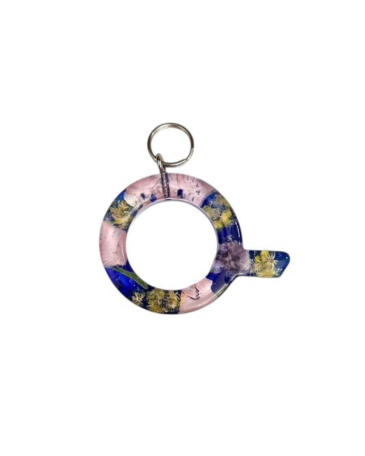 017 - Resin Letter "Q" Charms for Keychains