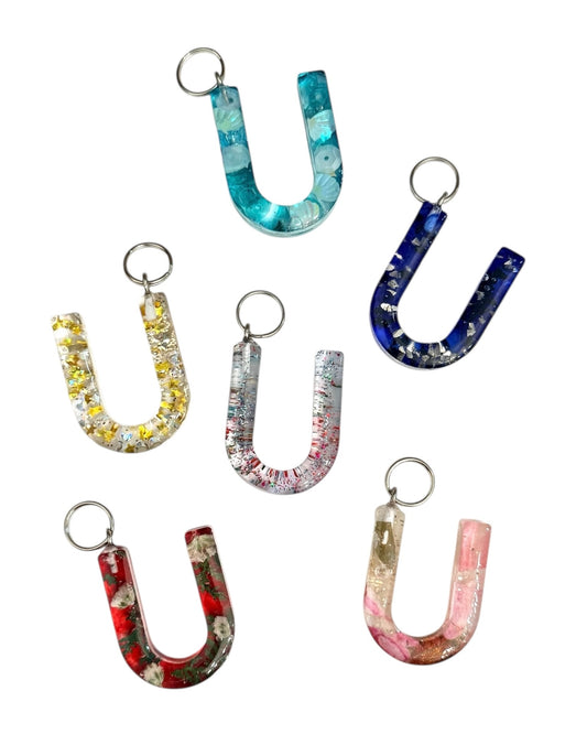 017 - Resin Letter "U" Charms for Keychains