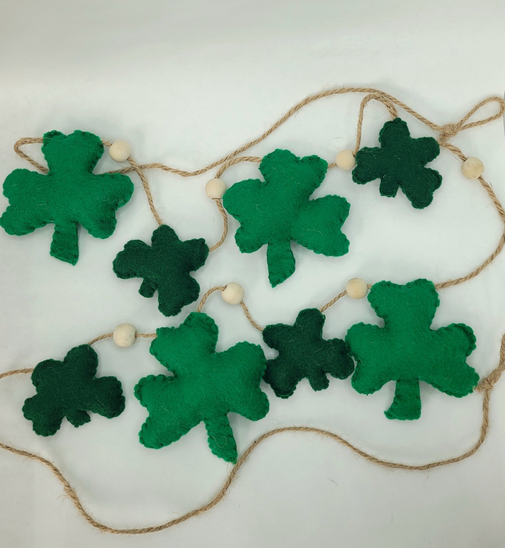 047 - Shamrock Hand-stitched Felt Garland, 60 inches