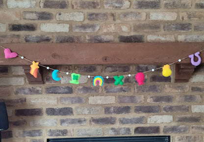 047 - St. Patrick's Day Marshmallow Hand-stitched Felt Garland, 60 inches