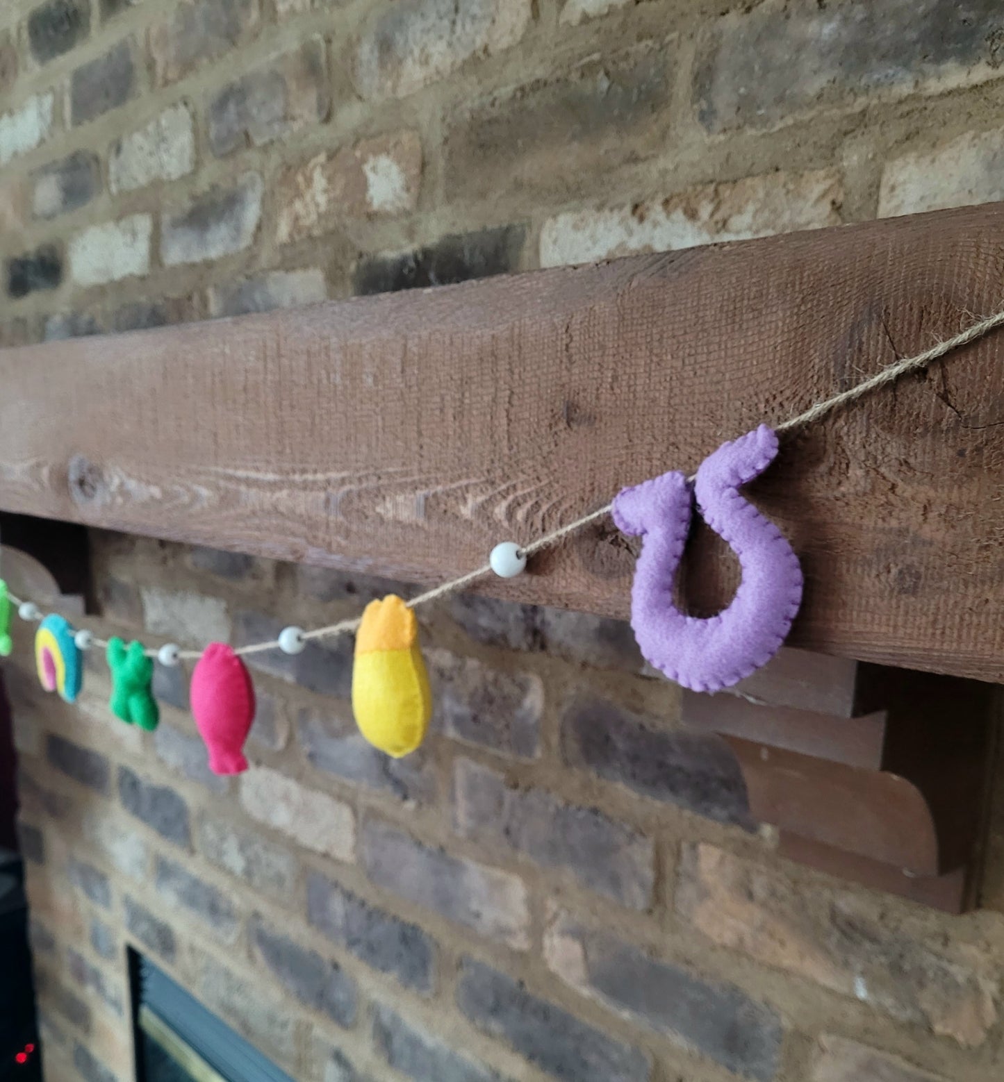 047 - St. Patrick's Day Marshmallow Hand-stitched Felt Garland, 60 inches