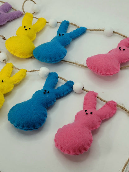 047 - Bunny Marshmallow Hand-Stitched Felt Garland, 60 inches