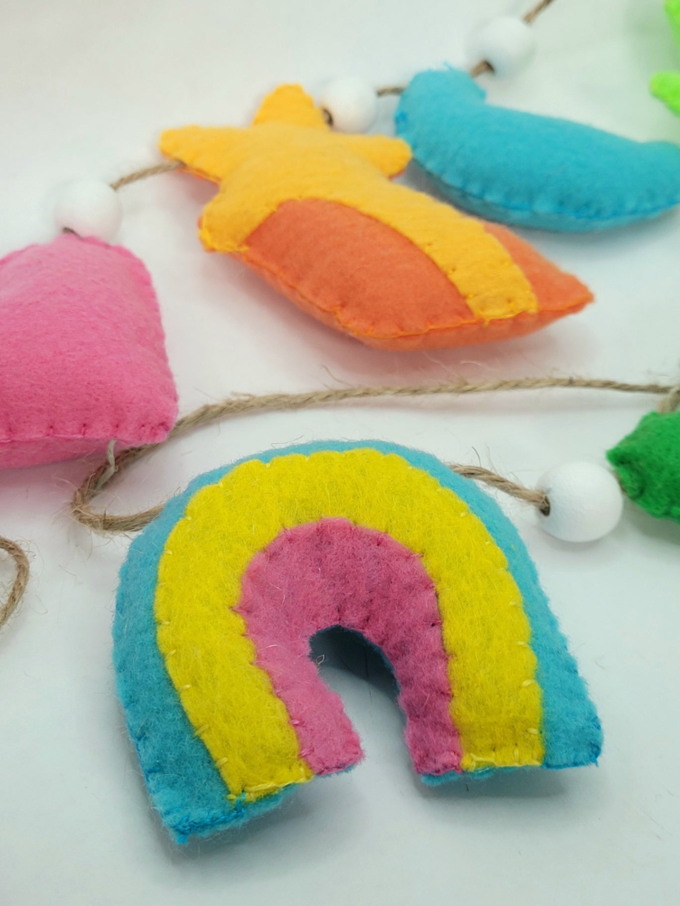 047 - St. Patrick's Day Marshmallow Hand-stitched Felt Garland, 60 inches