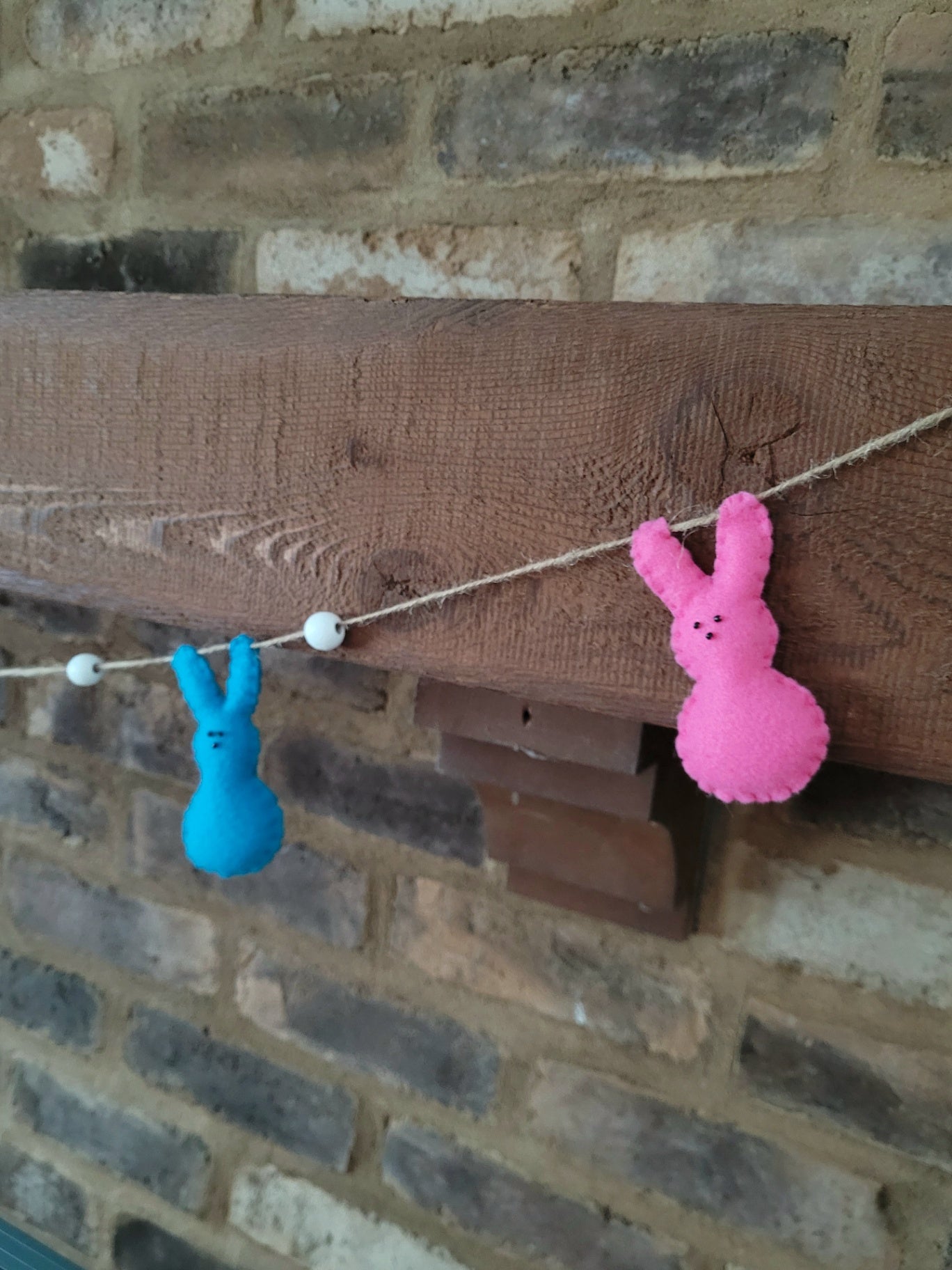 047 - Bunny Marshmallow Hand-Stitched Felt Garland, 60 inches
