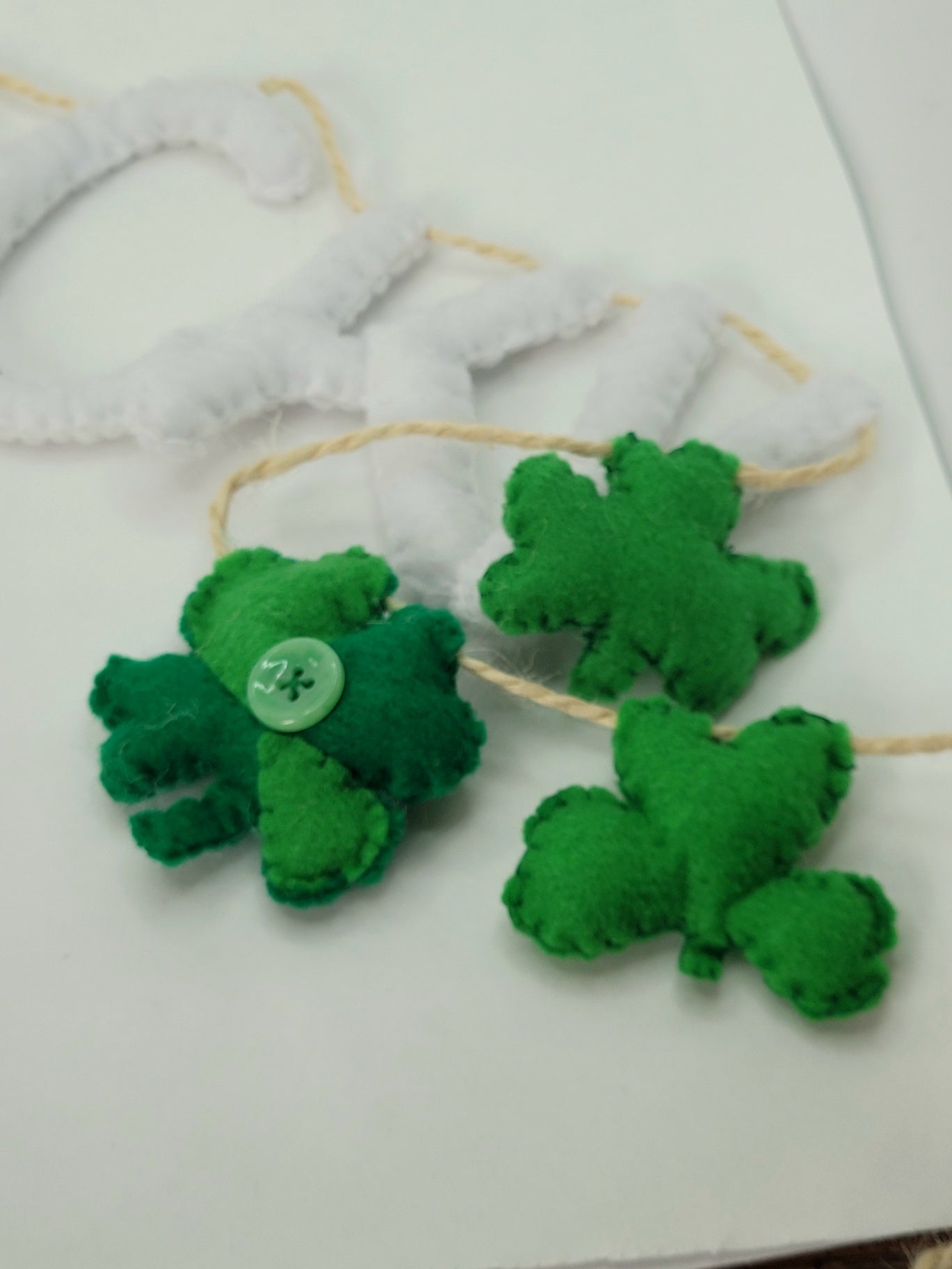 047 - LUCKY Shamrock Hand-stitched Felt Garland, 60 inches