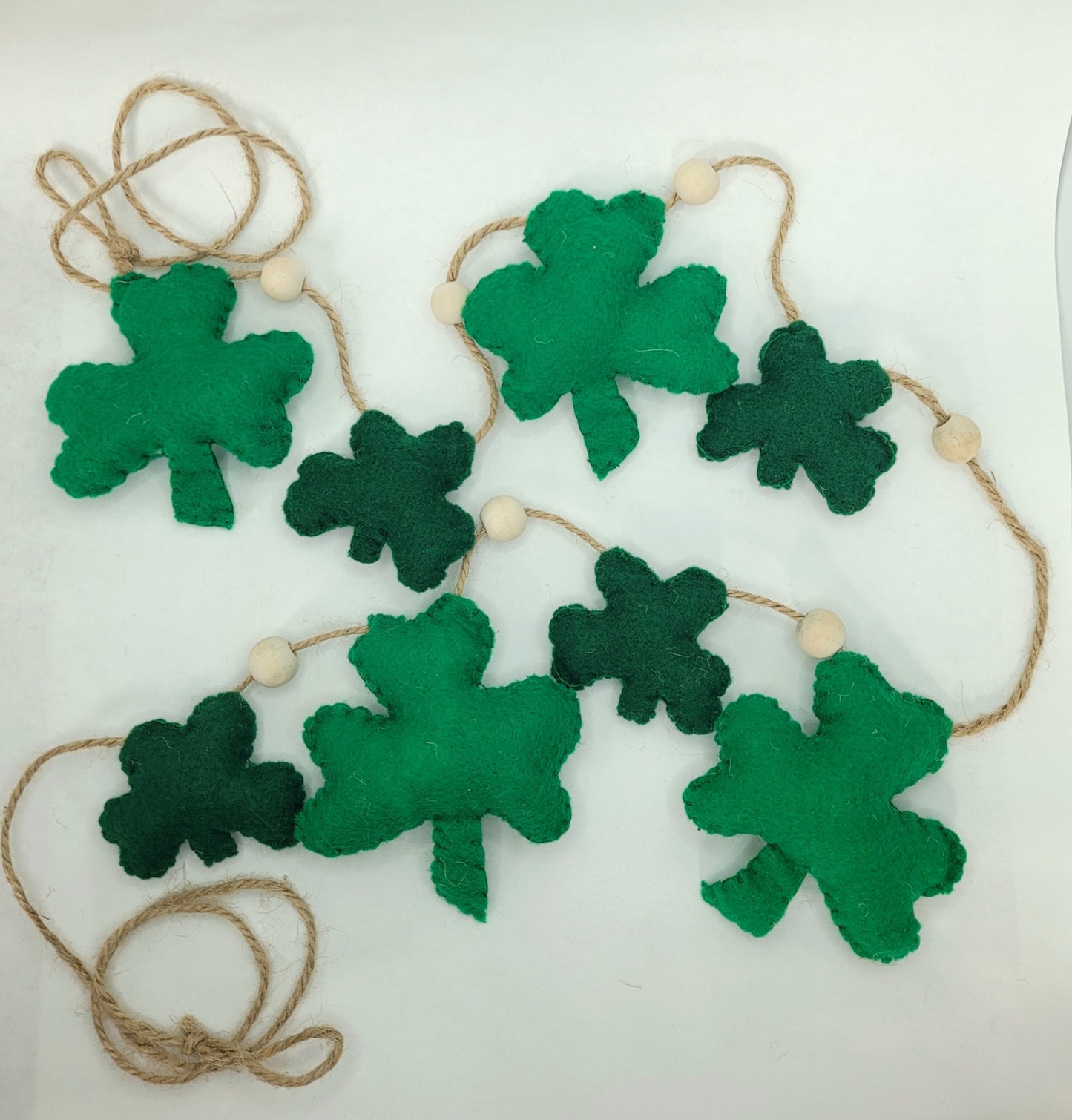 047 - Shamrock Hand-stitched Felt Garland, 60 inches