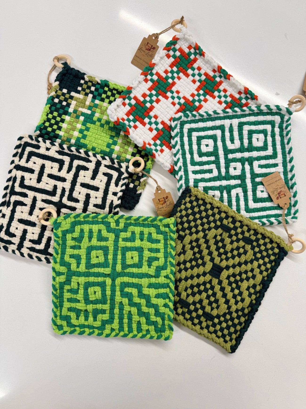 051 - Shamrock Weave Loom Woven Potholder
