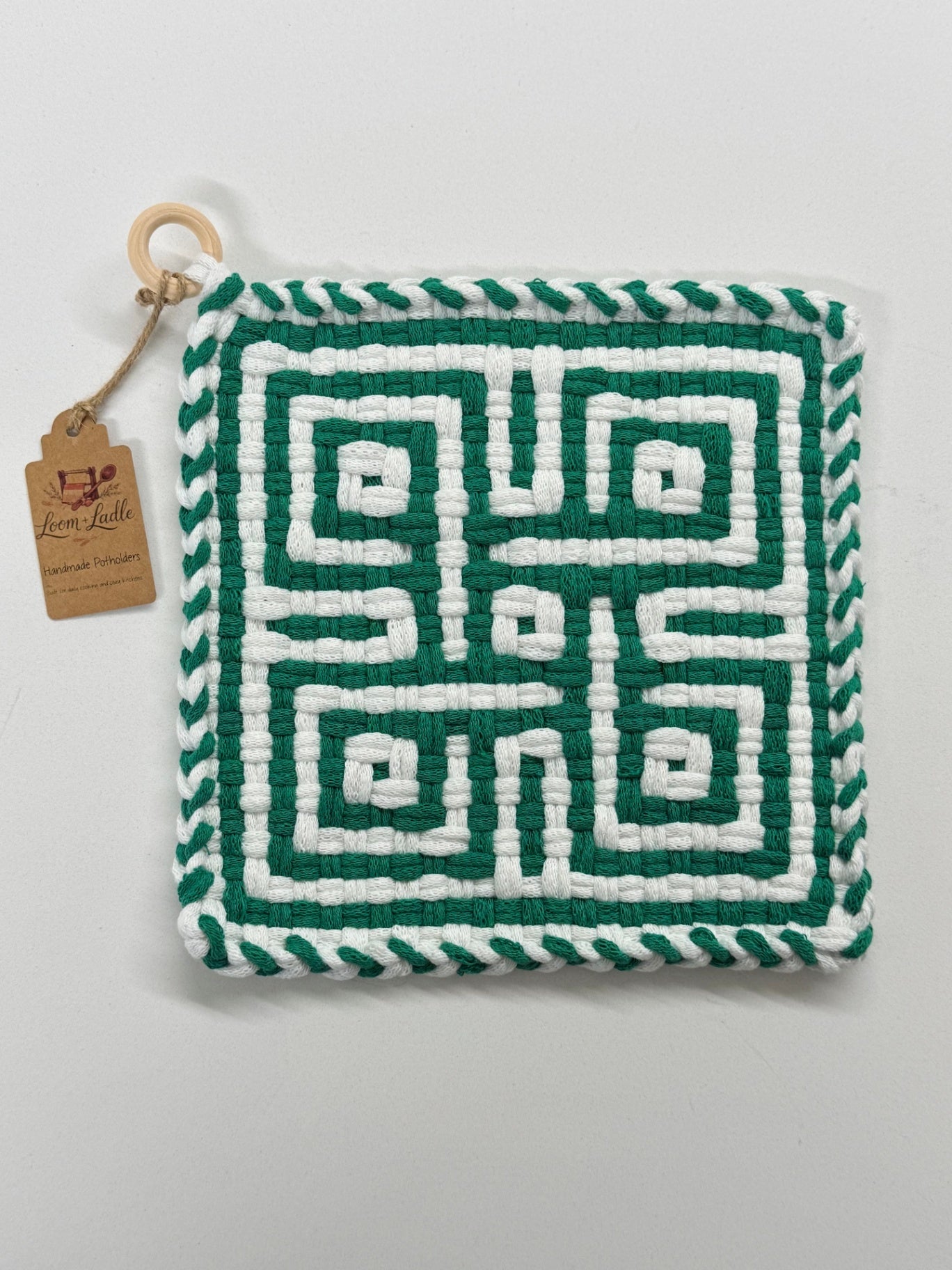 051 - Leprechaun Knotwork Loom Woven Potholder