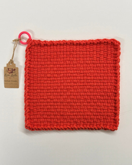 051 - Lipstick Loom Woven Potholder