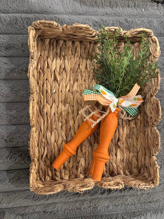 047 - Distressed Carrot Spindles Easter Decor