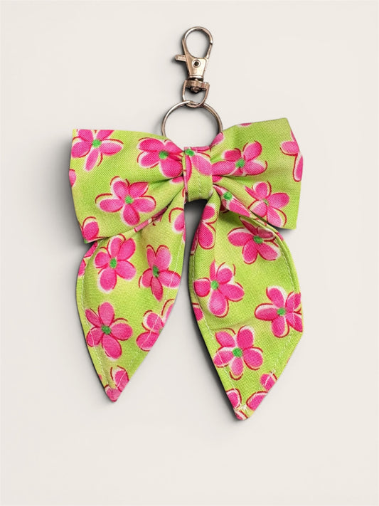 063 - Pink Daisies Bow Keychain