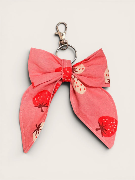 063 - Strawberry Bow Keychain