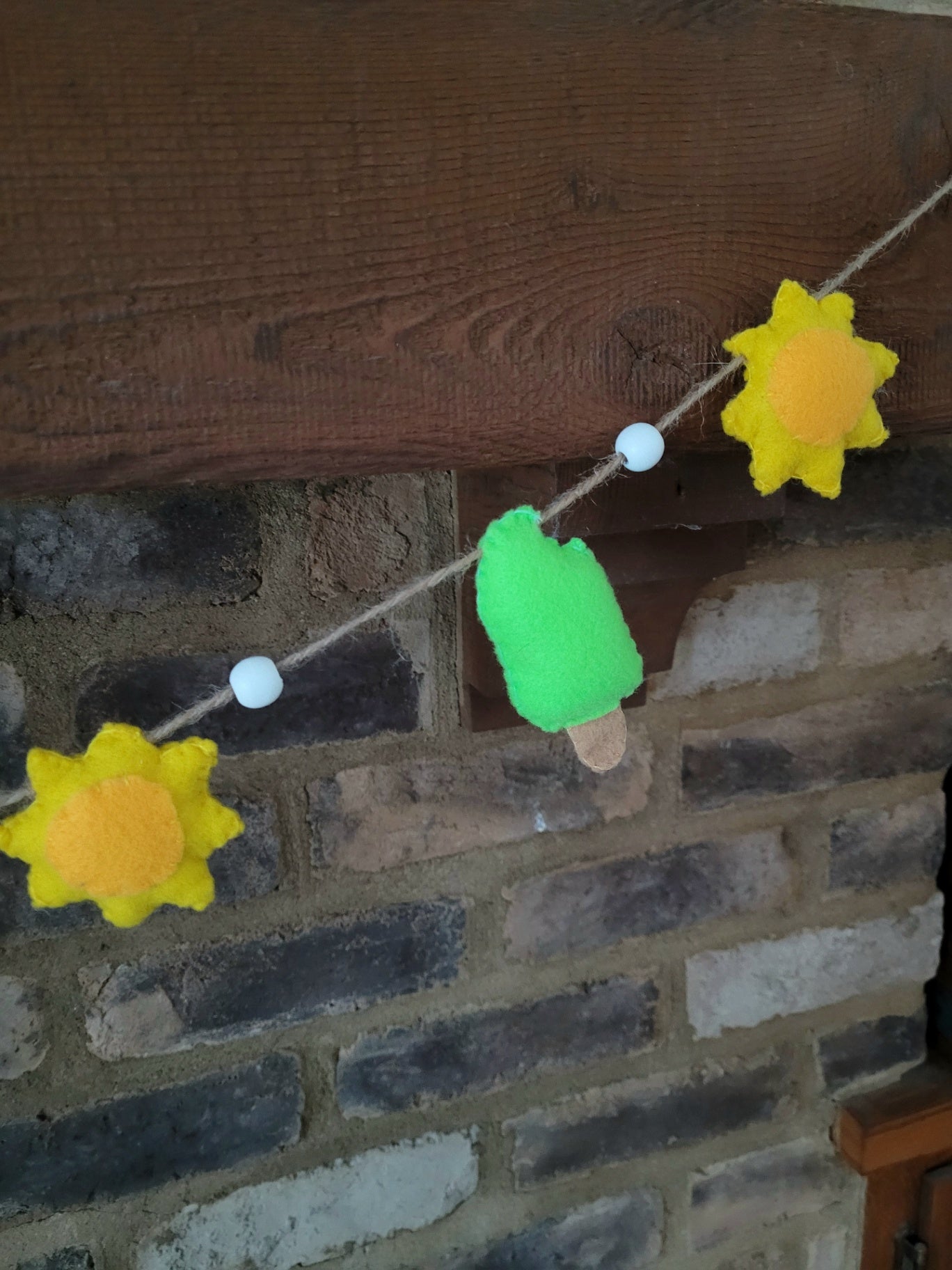 047 - Popsicle and Sun Felt Hand Stitched, Summer Garland 60" 