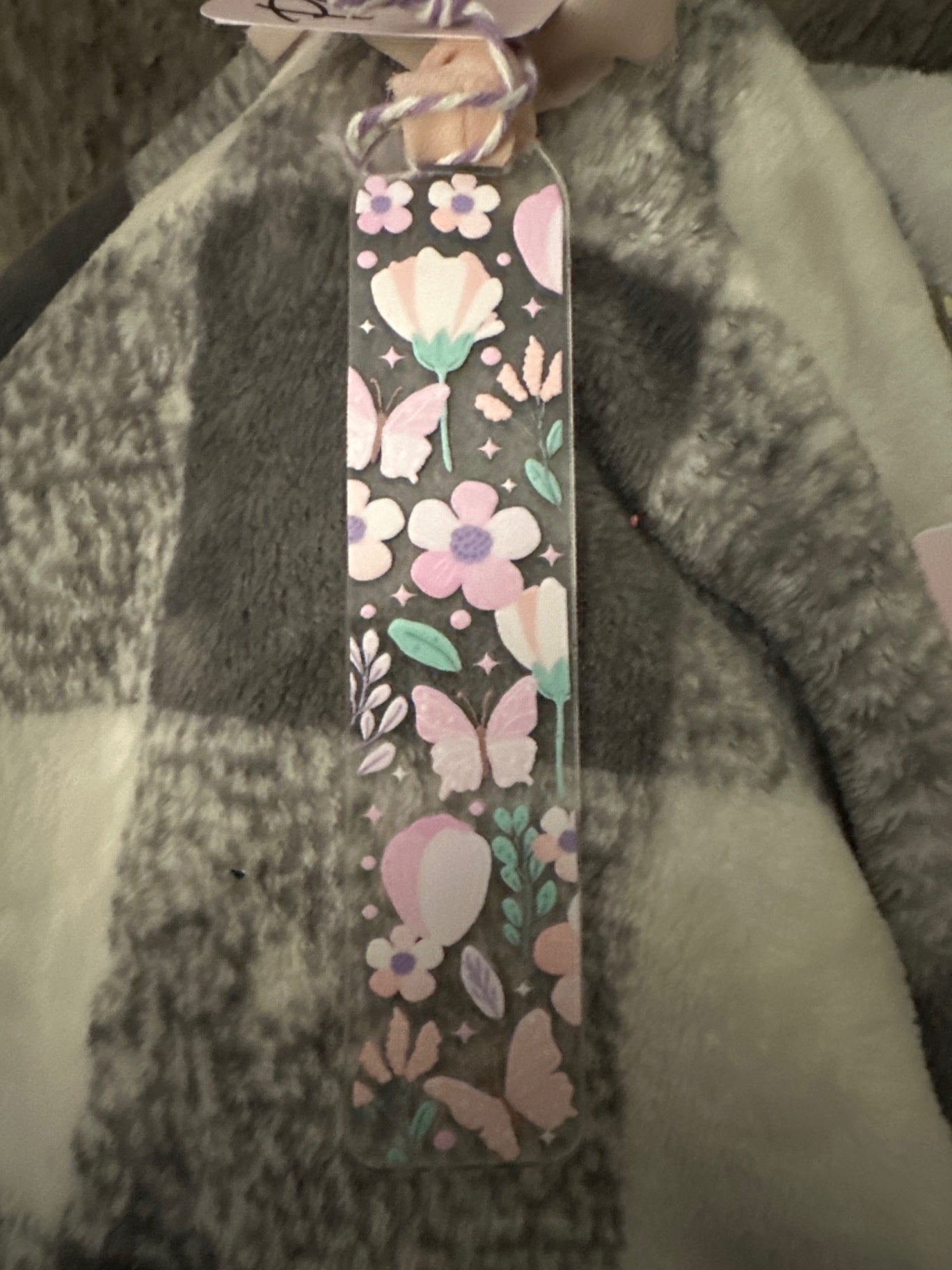 059 - Floral Acrylic Bookmark w/ Tassel