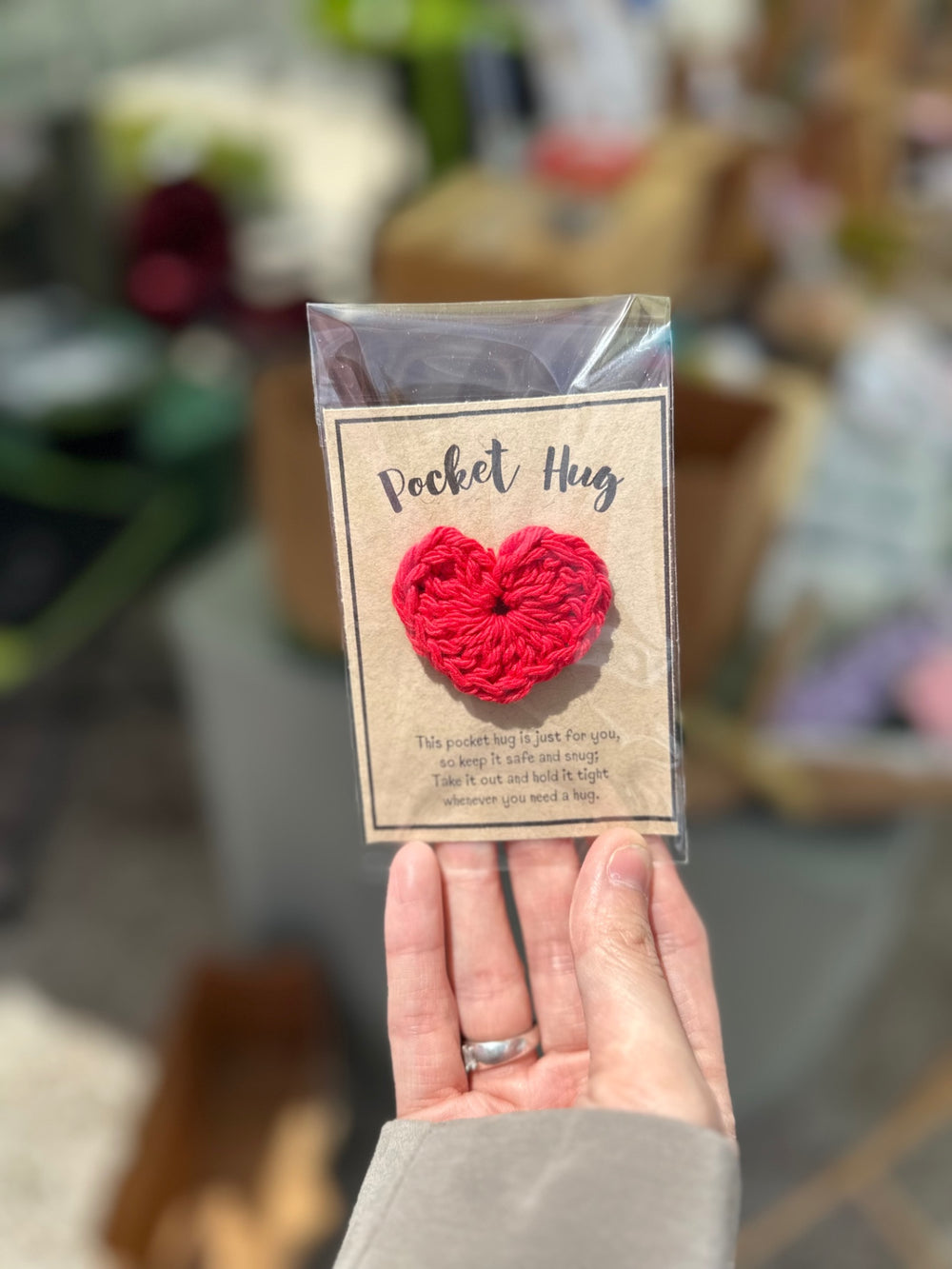 06 - Crochet Heart Pocket Hug