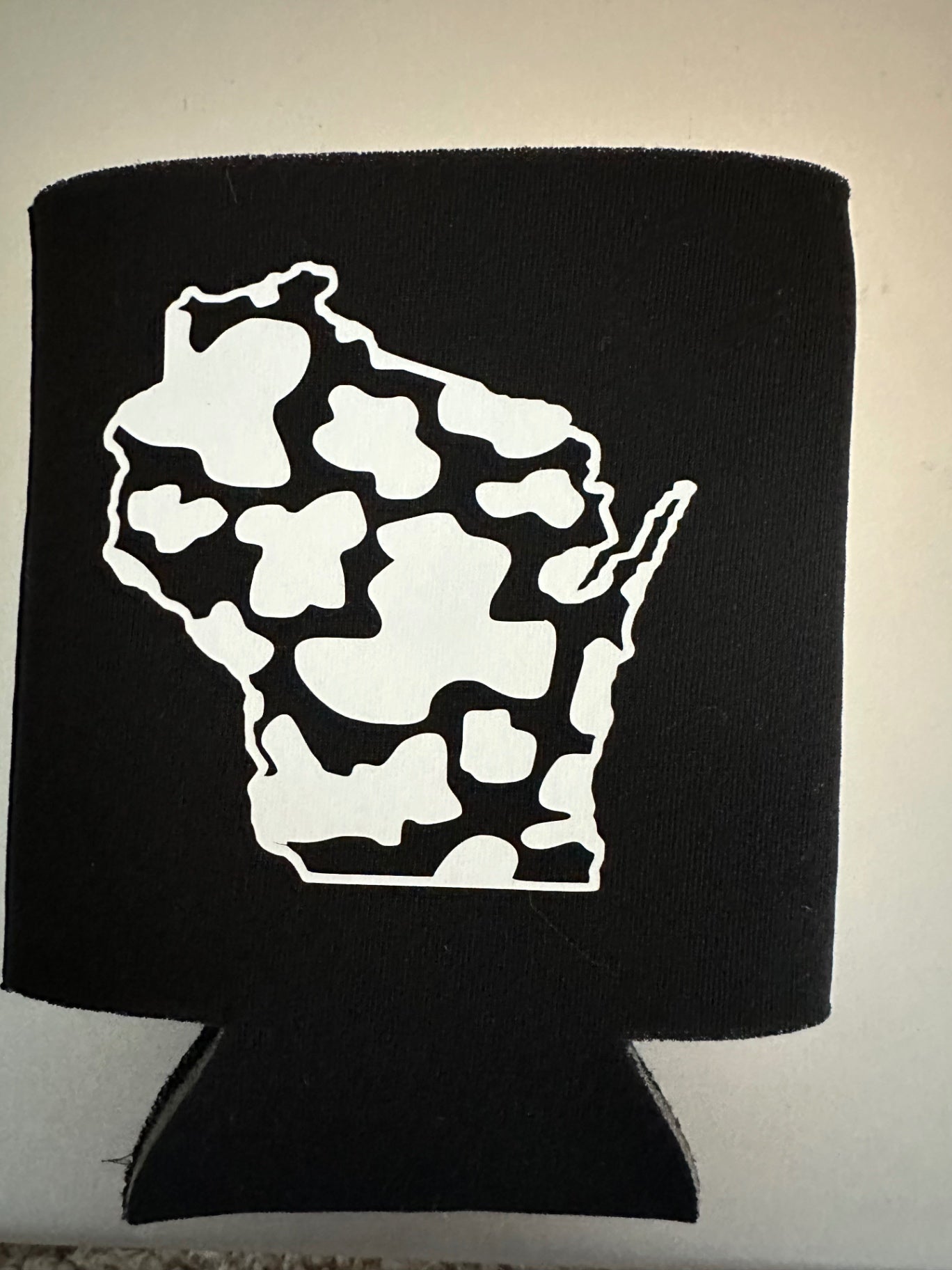059 - Wisconsin State Cow Print Can Coozie