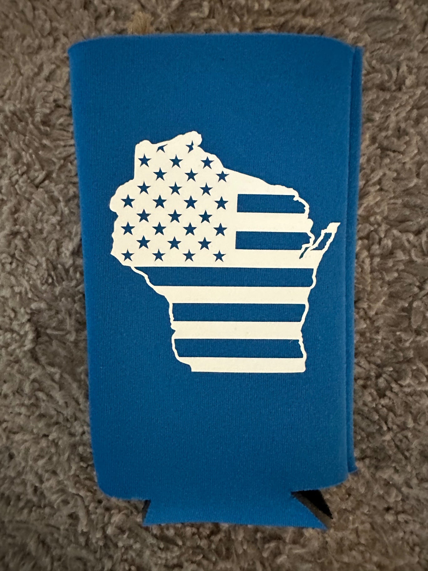 059 - Patriotic Stars and Stripes WI State Tall Can Coozie | Blue