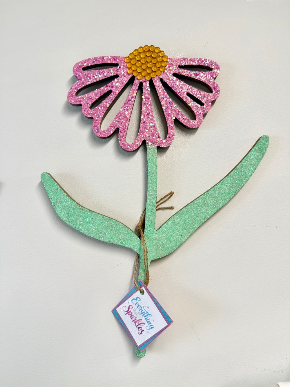 060 - Pink Glitter Daisy Wall Art
