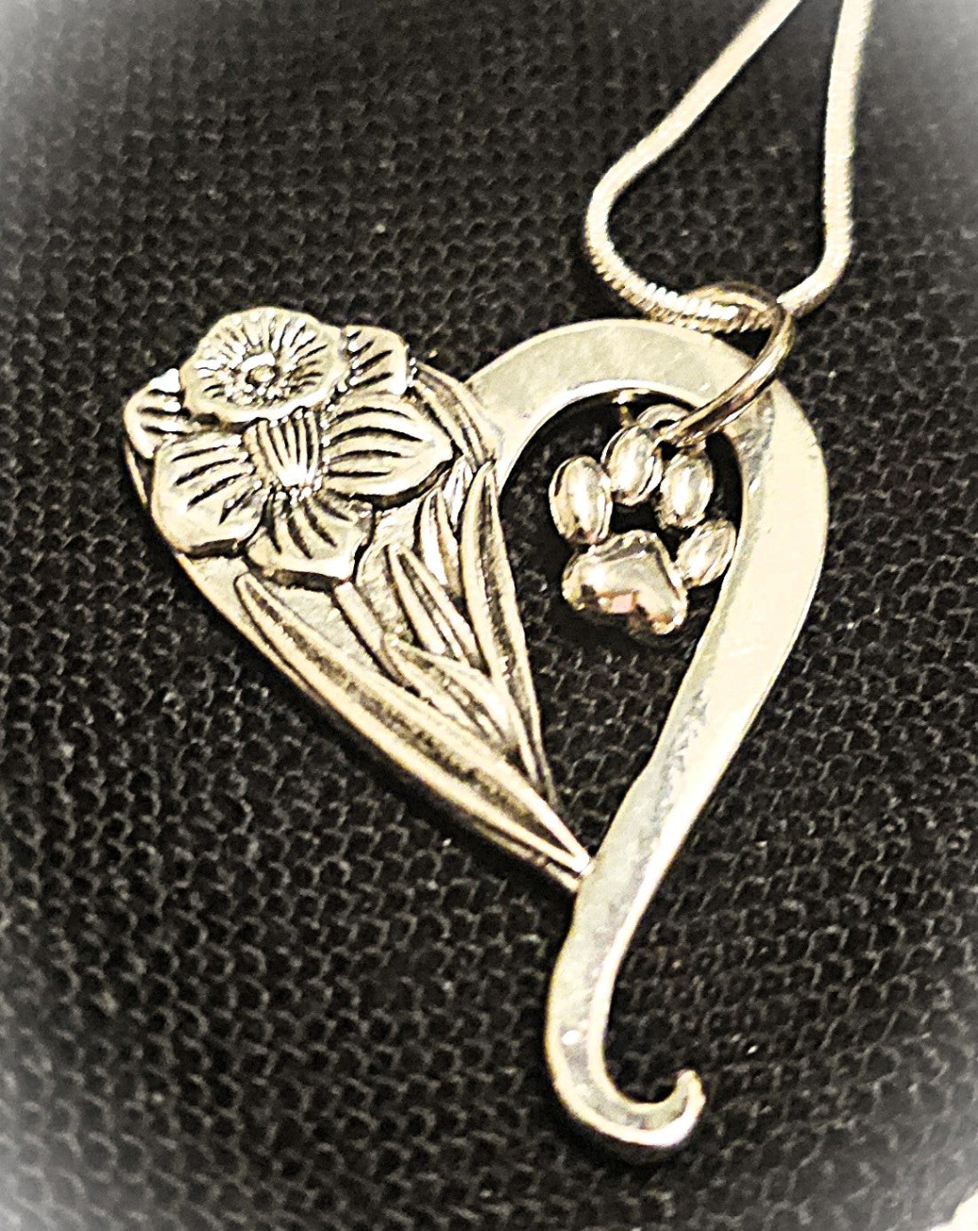 070 - I HEART My Pet Necklace | Small Paw