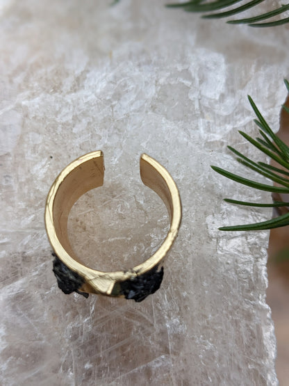 072 - Gold Plated Black Tourmaline Ring with Chain Detail