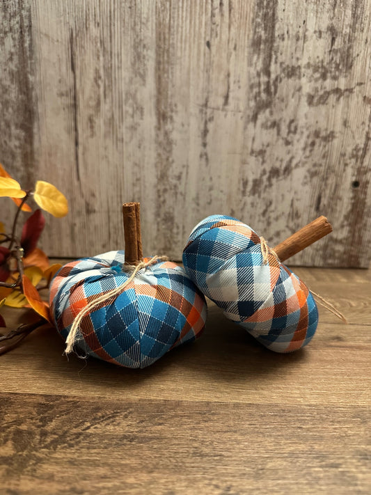 08 - Quilted Pumpkin | Blue Plaid