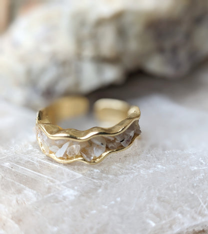 072 - June Birthstone Moonstone Ring - Gold Plated Mother of Pearl Statement Ring - Size 7