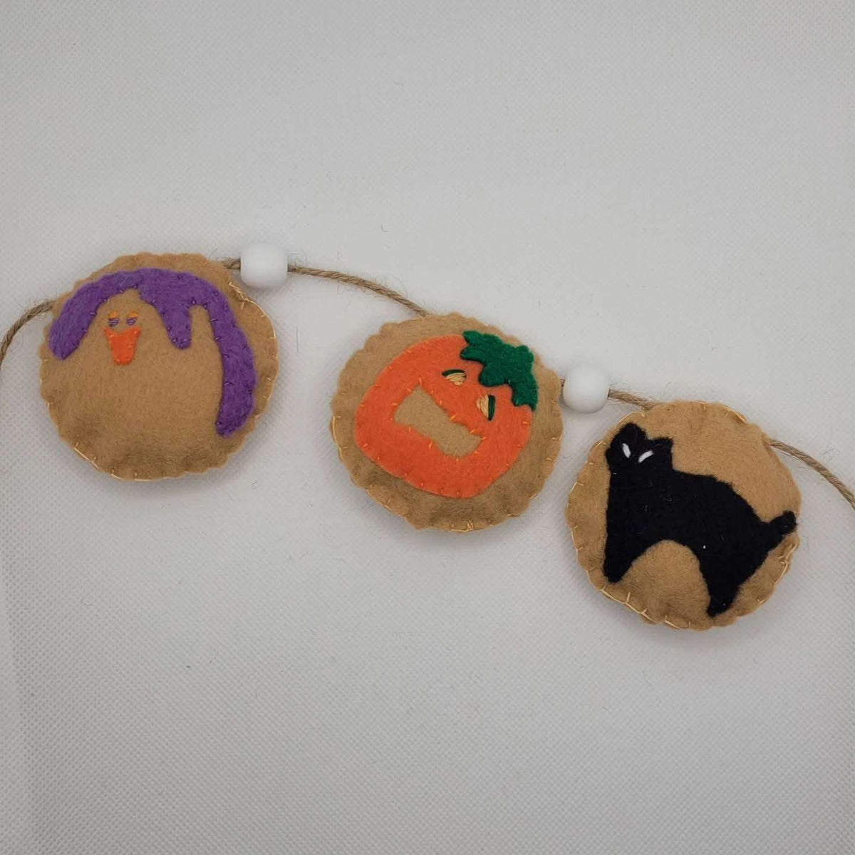 047 - Halloween Cookie Hand Stitched Felt Garland | 60"