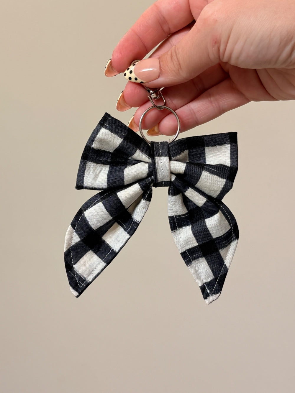 063 - Gingham Bow Keychain