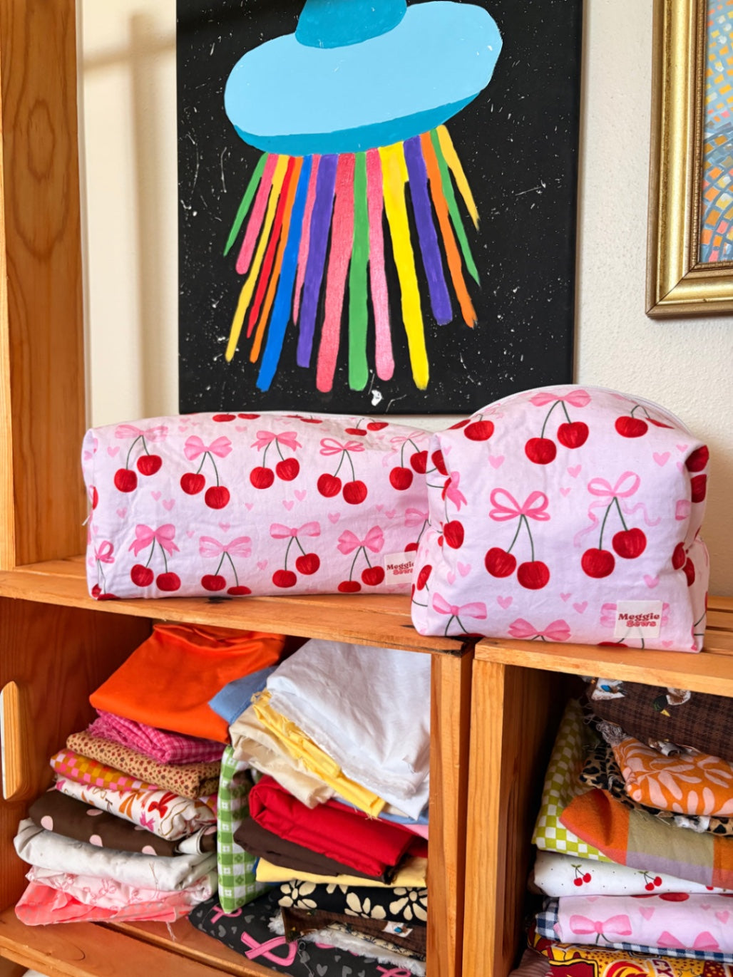 063 - Cherries Make Up Bag Set