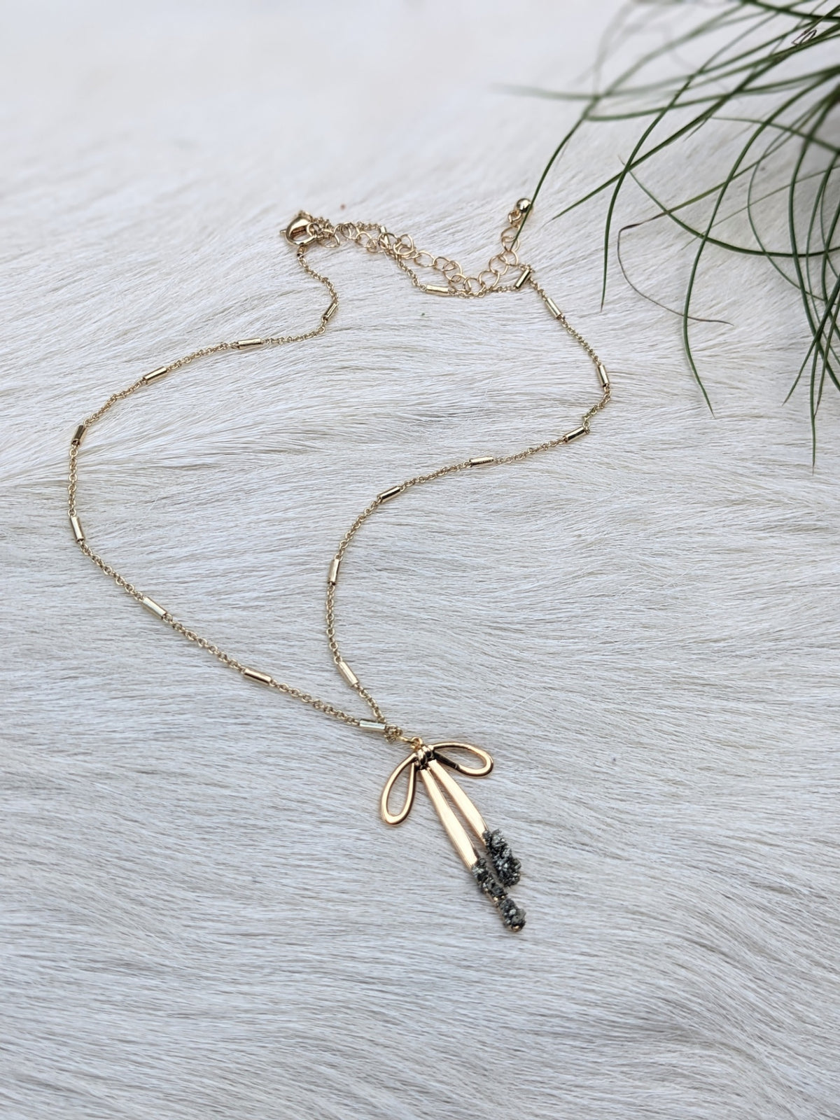 072 - Pyrite Bow Necklace