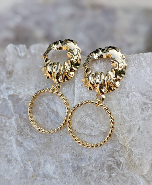 072 - Chic Textured Hoops : Gleaming 14k Gold Plated Earrings