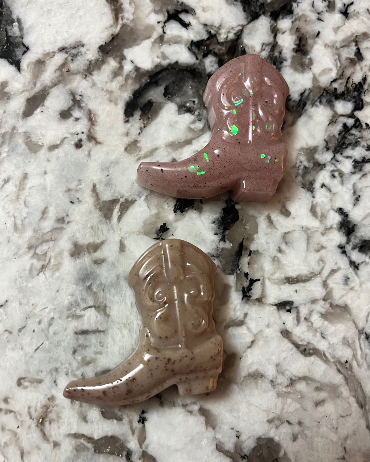     Howdy Boot Resin Magnets