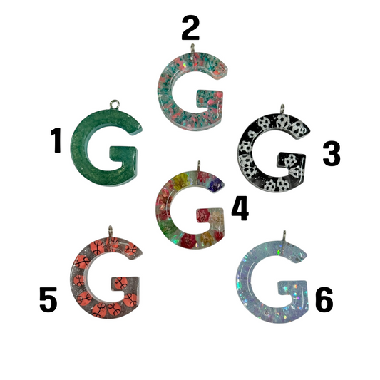 017 - Resin Letter "G" Charms for Keychains