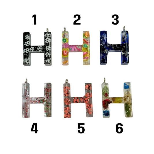 017 - Resin Letter "H" Charms for Keychains