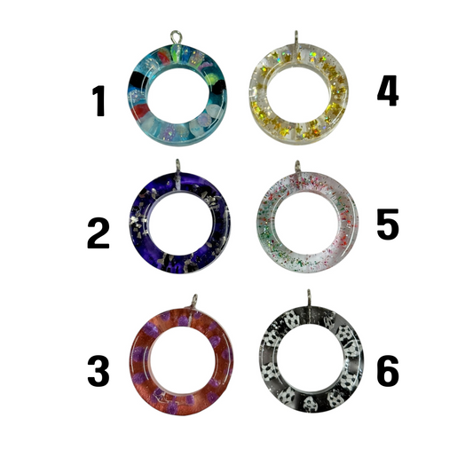 017 - Resin Letter "O" Charms for Keychains