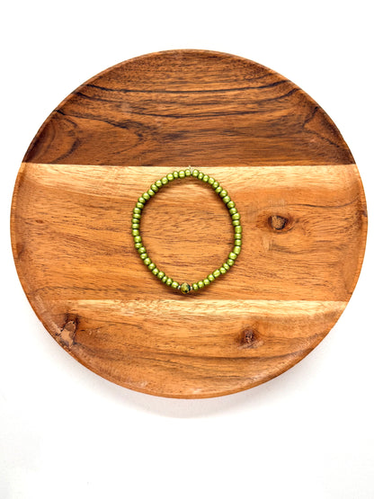 022 - Metallic Green Seed Bead Bracelet