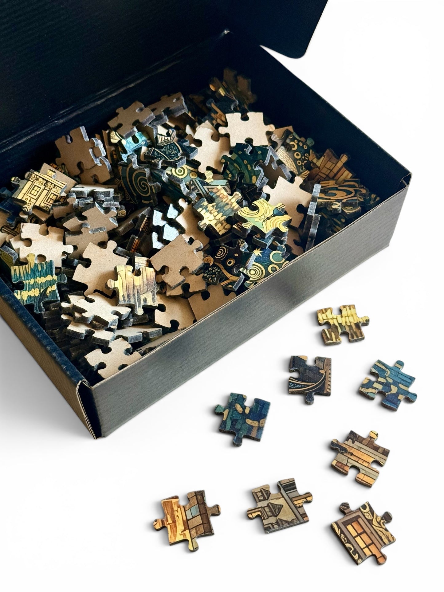 Golden Night Dream – 300 Piece Puzzle