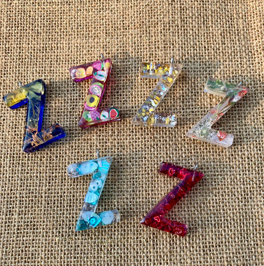 017 - Resin Letter "Z" Charms for Keychains