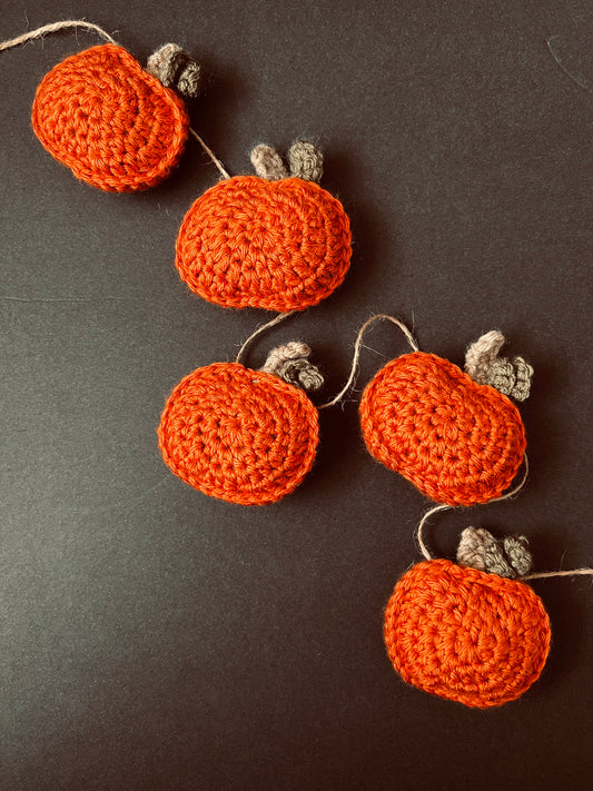 Crochet Rust Pumpkin Garland