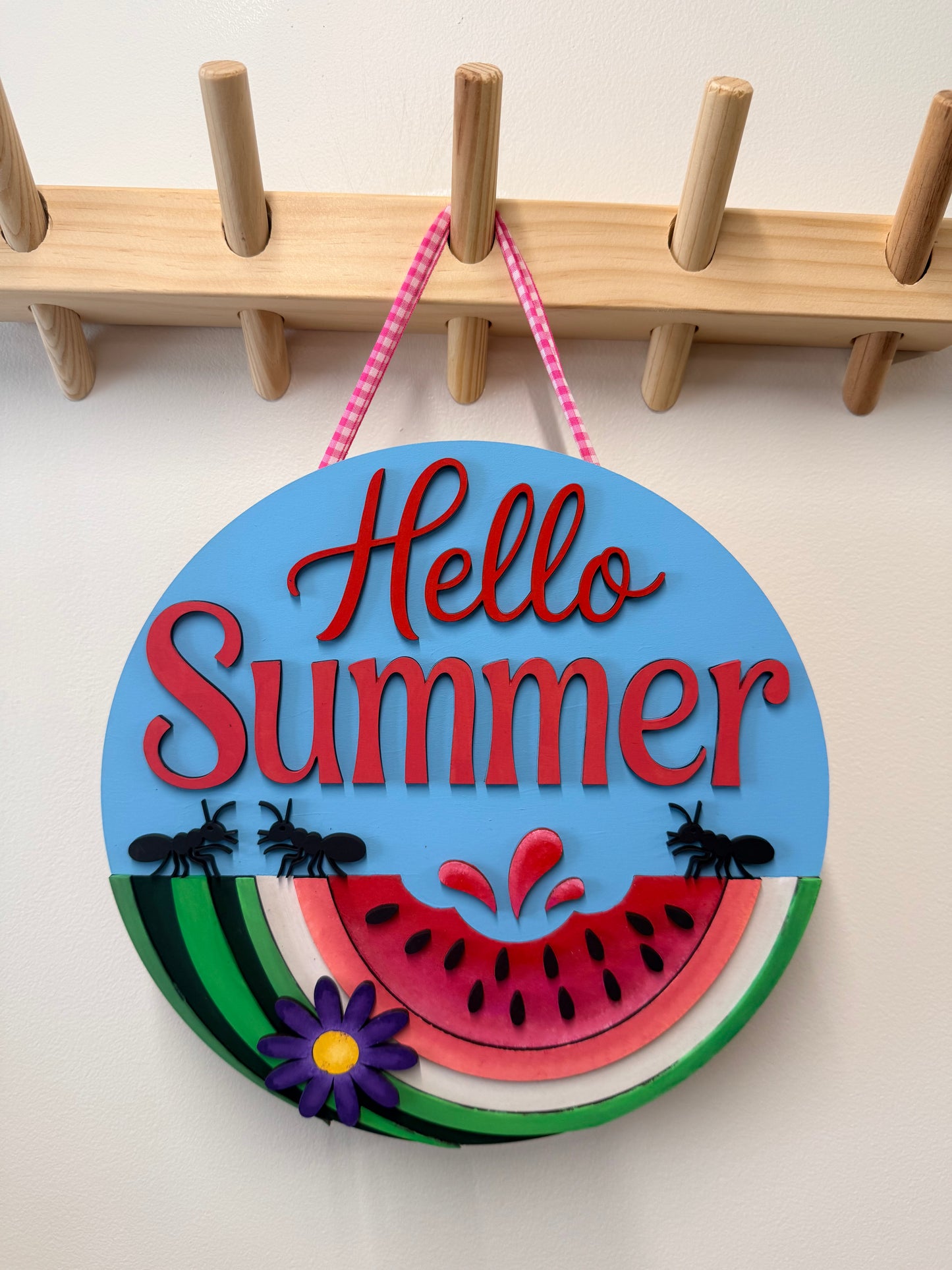 Hello Summer Watermelon Round Sign | Creative Table Project