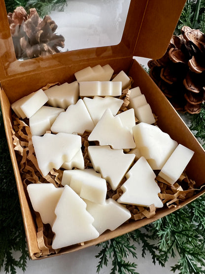 Winter Embrace Collection | Soy Wax Melts Specialty Snowflakes and Trees | Warm & Cozy Home Fragrances | Maxilyn House