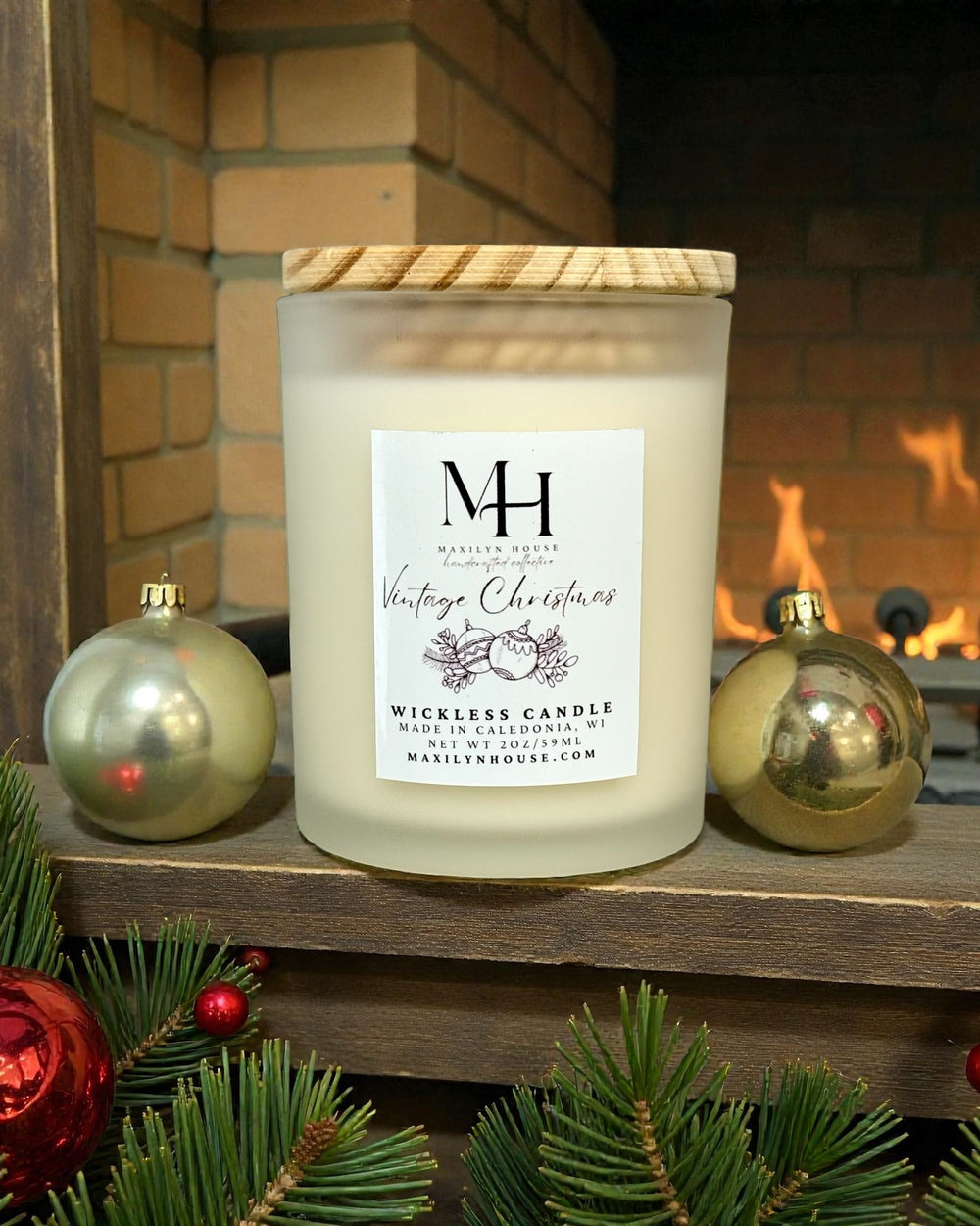 Vintage Christmas 5oz Wickless Candle